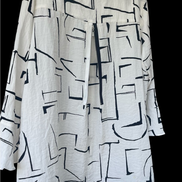 Ali Miles Cream Button Down Shirt and 3/4 Sleeves Ruffle sleeve - Picture 4 of 12